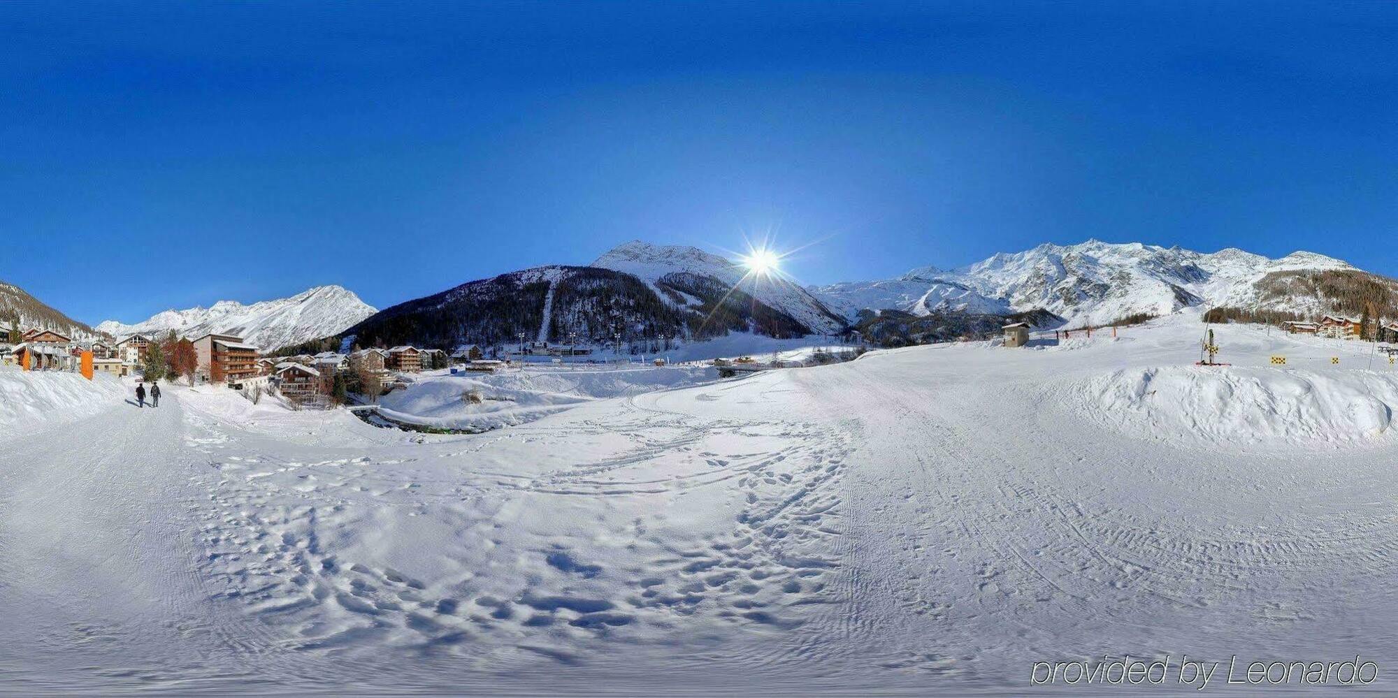 Hotel Bristol Saas Fee Exteriör bild
